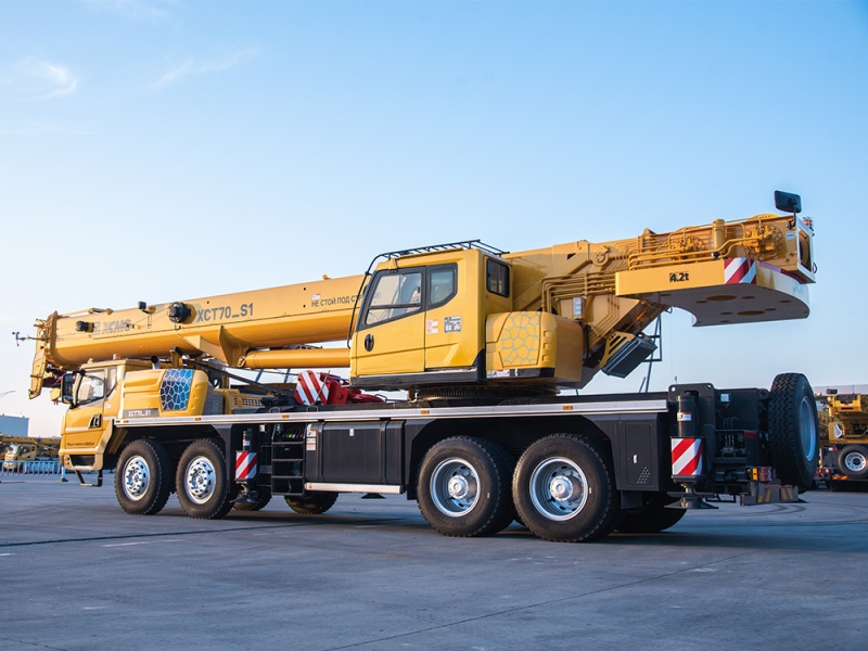Изображение товара Автокран XCMG XCT70-S1 номер 4
