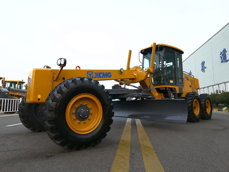Изображение товара Автогрейдер XCMG GR135 номер 3
