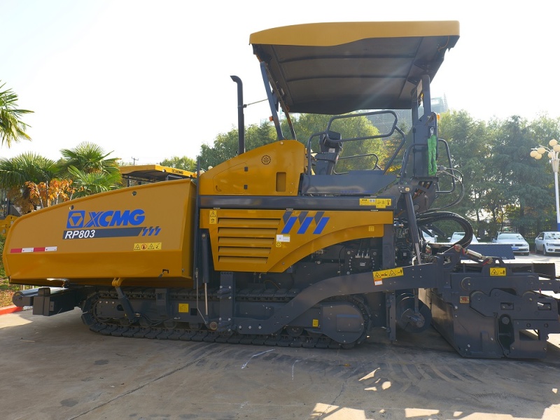 Изображение товара Асфальтоукладчик XCMG RP803 номер 4