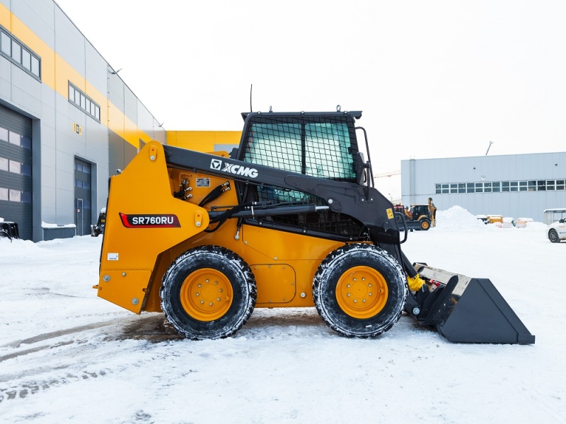 Изображение товара Колёсный мини-погрузчик XCMG SR760RU номер 4