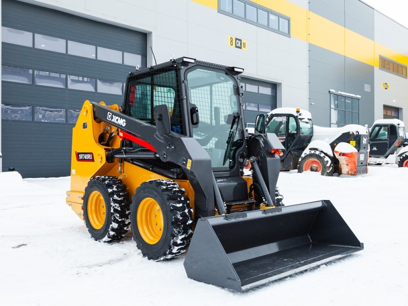Изображение товара Колёсный мини-погрузчик XCMG SR740RU номер 6