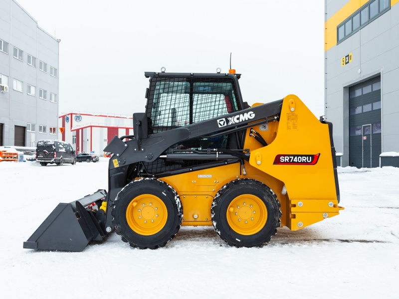 Изображение товара Колёсный мини-погрузчик XCMG SR740RU номер 9